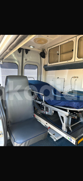 Big with watermark renault traffic analamanga antananarivo 9014