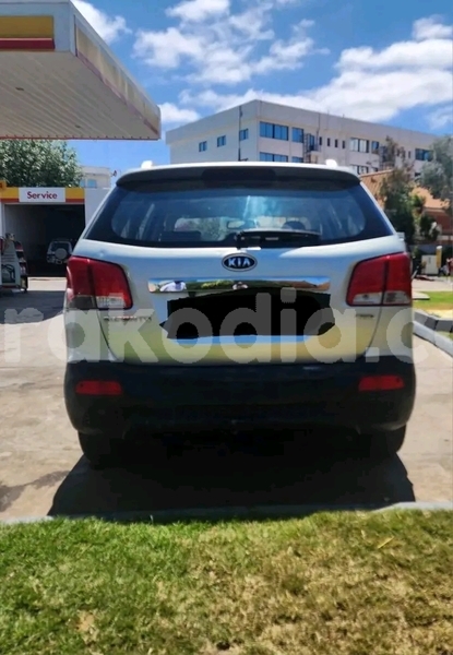 Big with watermark kia sorento analamanga antananarivo 9019