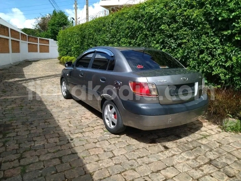 Big with watermark kia pride melaky ambatomainty 9020