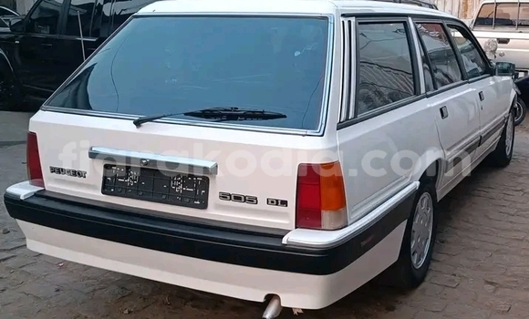 Acheter Occasion Voiture Peugeot 505 Other à Ambatomainty , Melaky Acheter Occasion Voiture Peugeot 505 Other à Ambatomainty , Melaky