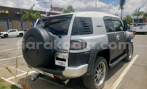 Acheter Occasion Voiture Toyota Land Cruiser Prado Autre à Ambatomainty , Melaky Acheter Occasion Voiture Toyota Land Cruiser Prado Autre à Ambatomainty , Melaky