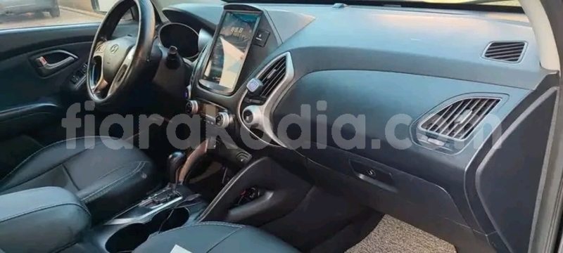 Big with watermark hyundai tucson melaky ambatomainty 9025