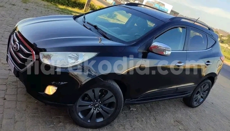 Big with watermark hyundai tucson melaky ambatomainty 9025