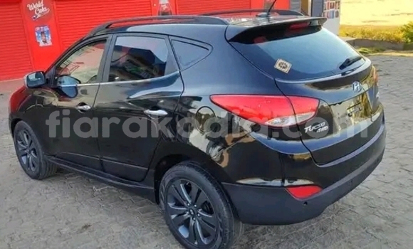 Acheter Occasion Voiture Hyundai Tucson Noir à Ambatomainty , Melaky Acheter Occasion Voiture Hyundai Tucson Noir à Ambatomainty , Melaky