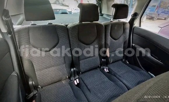 Acheter Occasion Voiture Peugeot 308 Blanc à Ambatondrazaka, Alaotra-Mangoro Acheter Occasion Voiture Peugeot 308 Blanc à Ambatondrazaka, Alaotra-Mangoro