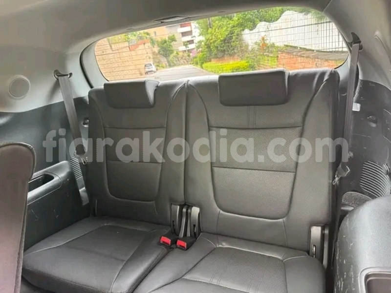 Big with watermark kia sorento melaky ambatomainty 9027