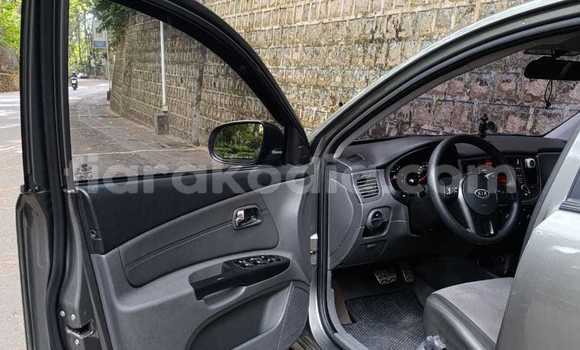 Acheter Occasion Voiture Kia Pride Gris à Antananarivo, Analamanga Acheter Occasion Voiture Kia Pride Gris à Antananarivo, Analamanga