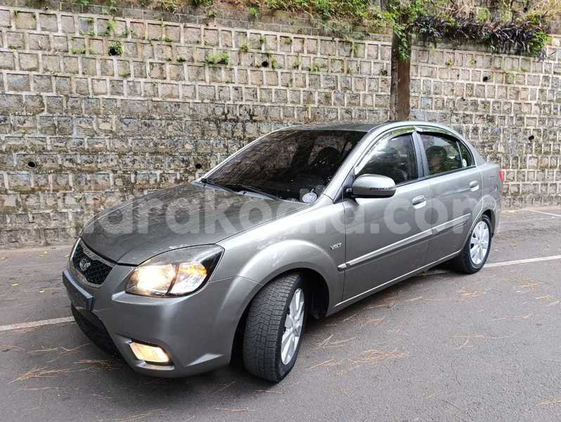 Big with watermark kia pride analamanga antananarivo 9033