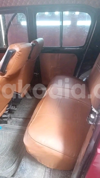 Big with watermark renault 11 melaky ambatomainty 9034