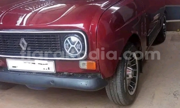 Acheter Occasion Voiture Renault 11 Rouge à Ambatomainty , Melaky Acheter Occasion Voiture Renault 11 Rouge à Ambatomainty , Melaky