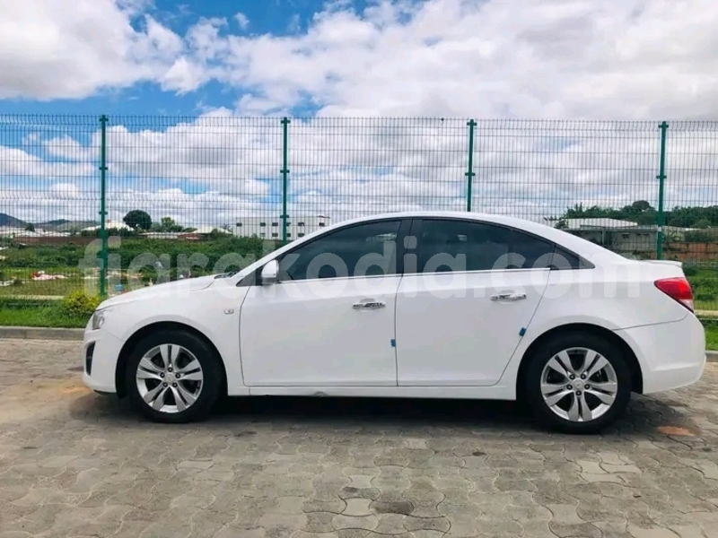 Big with watermark chevrolet cruze melaky ambatomainty 9036