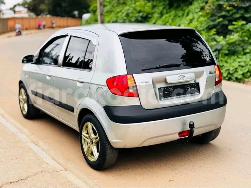 Big with watermark hyundai getz melaky ambatomainty 9039