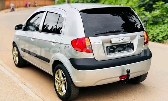 Acheter Occasion Voiture Hyundai Getz Blanc à Ambatomainty , Melaky Acheter Occasion Voiture Hyundai Getz Blanc à Ambatomainty , Melaky