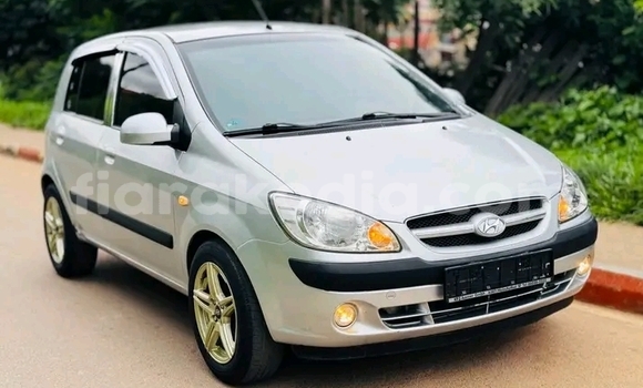 Acheter Occasion Voiture Hyundai Getz Blanc à Ambatomainty , Melaky Acheter Occasion Voiture Hyundai Getz Blanc à Ambatomainty , Melaky