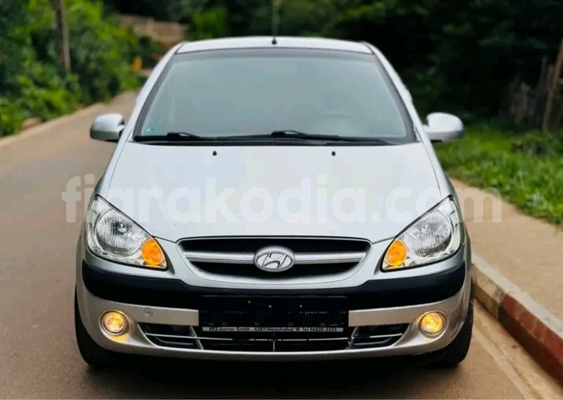 Big with watermark hyundai getz melaky ambatomainty 9039