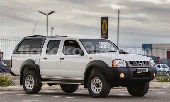 Acheter Occasion Voiture Nissan Hardbody Blanc à Ambatondrazaka, Alaotra-Mangoro Acheter Occasion Voiture Nissan Hardbody Blanc à Ambatondrazaka, Alaotra-Mangoro