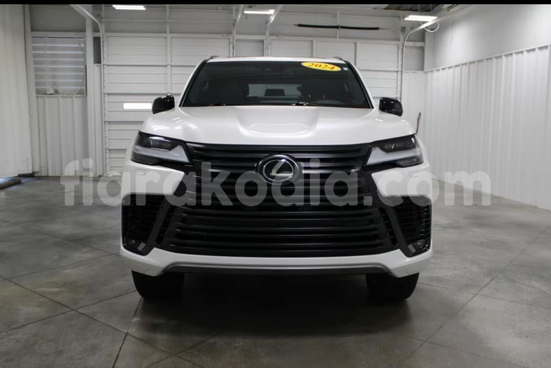 Big with watermark lexus lx melaky ambatomainty 9044