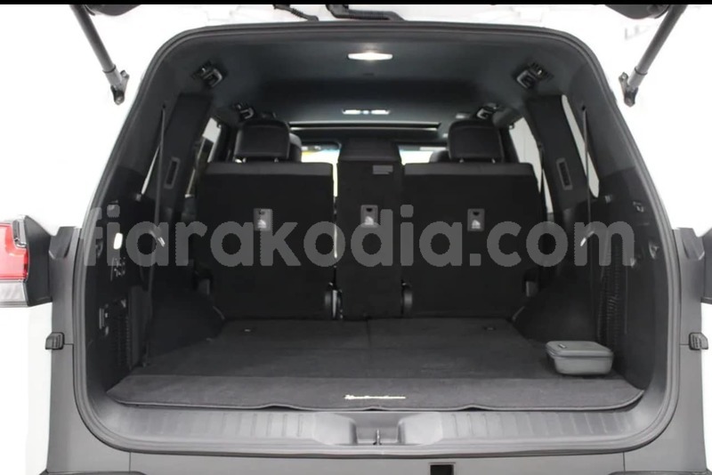 Big with watermark lexus lx melaky ambatomainty 9044