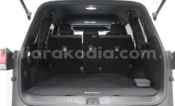 Acheter Occasion Voiture Lexus LX Blanc à Ambatomainty , Melaky Acheter Occasion Voiture Lexus LX Blanc à Ambatomainty , Melaky