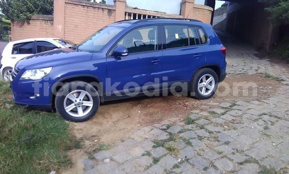 Acheter Occasion Voiture Volkswagen Tiguan Bleu à Antananarivo, Analamanga Acheter Occasion Voiture Volkswagen Tiguan Bleu à Antananarivo, Analamanga