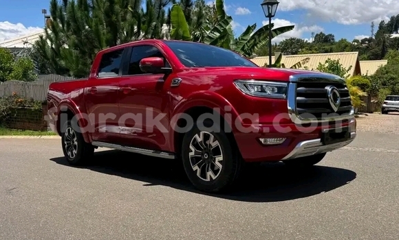 Acheter Occasion Voiture Toyota Hiluxe VIGO Rouge à Ambovombe, Androy Acheter Occasion Voiture Toyota Hiluxe VIGO Rouge à Ambovombe, Androy