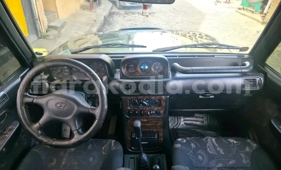 Acheter Occasion Voiture Hyundai Galloper Noir à Ambatondrazaka, Alaotra-Mangoro Acheter Occasion Voiture Hyundai Galloper Noir à Ambatondrazaka, Alaotra-Mangoro