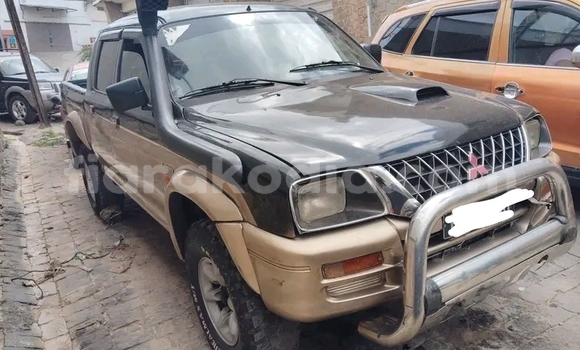 Acheter Occasion Voiture Mitsubishi L200 Noir à Ambatomainty , Melaky Acheter Occasion Voiture Mitsubishi L200 Noir à Ambatomainty , Melaky