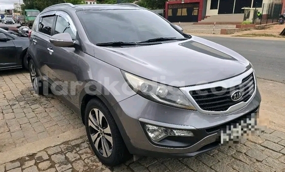 Acheter Occasion Voiture Kia Sportage Autre à Ambatondrazaka, Alaotra-Mangoro Acheter Occasion Voiture Kia Sportage Autre à Ambatondrazaka, Alaotra-Mangoro