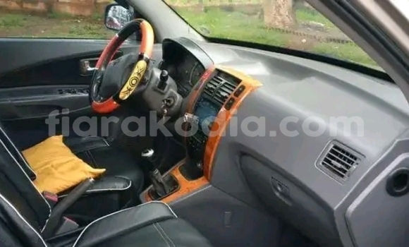 Acheter Occasion Voiture Hyundai Tucson Other à Ambatondrazaka, Alaotra-Mangoro Acheter Occasion Voiture Hyundai Tucson Other à Ambatondrazaka, Alaotra-Mangoro