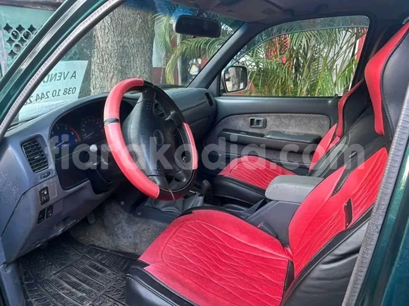 Big with watermark toyota hilux surf alaotra mangoro ambatondrazaka 9060