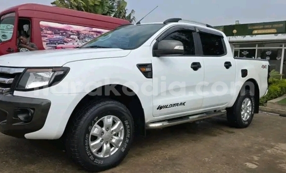 Acheter Occasion Voiture Ford Escape Blanc à Ambositra, Amoron'i Mania Acheter Occasion Voiture Ford Escape Blanc à Ambositra, Amoron'i Mania