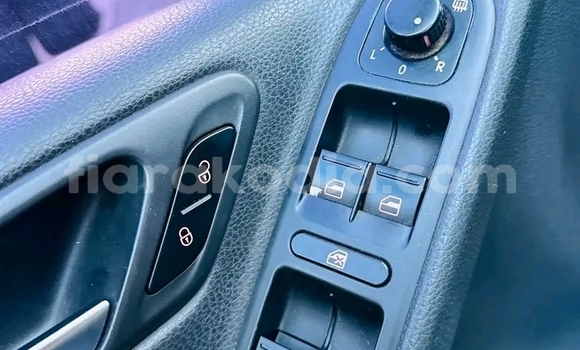 Acheter Occasion Voiture Volkswagen Golf R Noir à Ambatomainty , Melaky Acheter Occasion Voiture Volkswagen Golf R Noir à Ambatomainty , Melaky