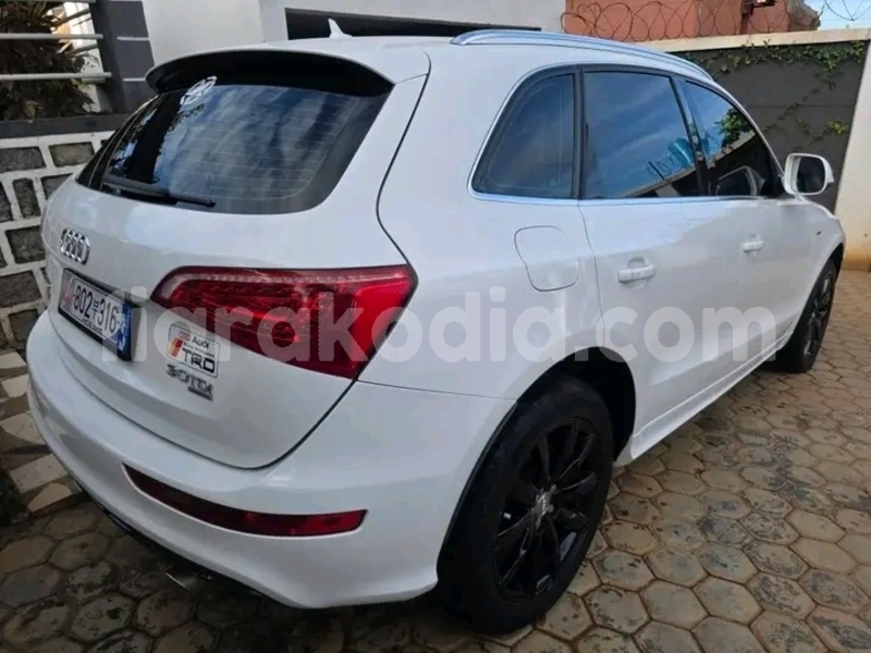 Big with watermark audi q5 alaotra mangoro ambatondrazaka 9071