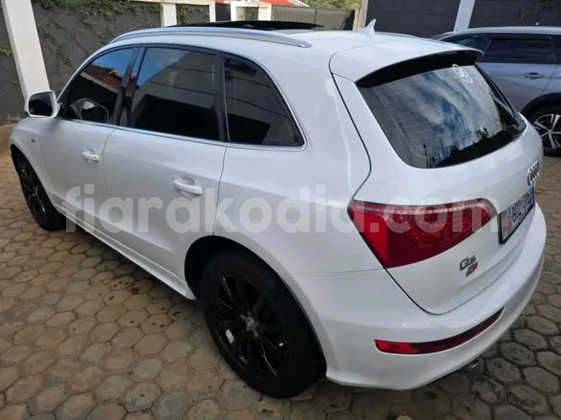 Big with watermark audi q5 alaotra mangoro ambatondrazaka 9071