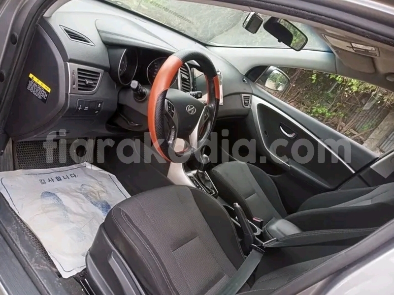 Big with watermark hyundai i30 melaky ambatomainty 9072