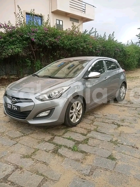 Big with watermark hyundai i30 melaky ambatomainty 9072