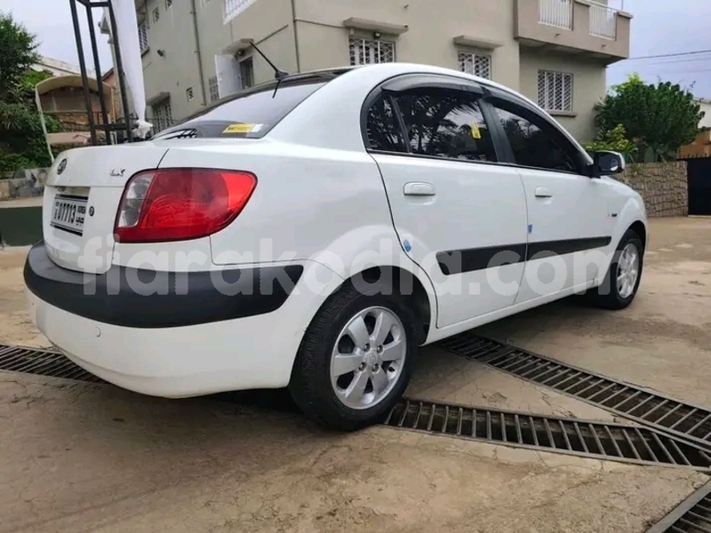 Big with watermark kia pride alaotra mangoro ambatondrazaka 9073