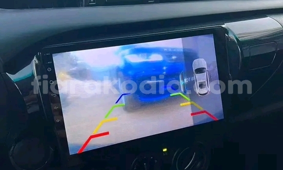 Acheter Occasion Voiture Toyota Hiluxe Revo Blanc à Antananarivo, Analamanga