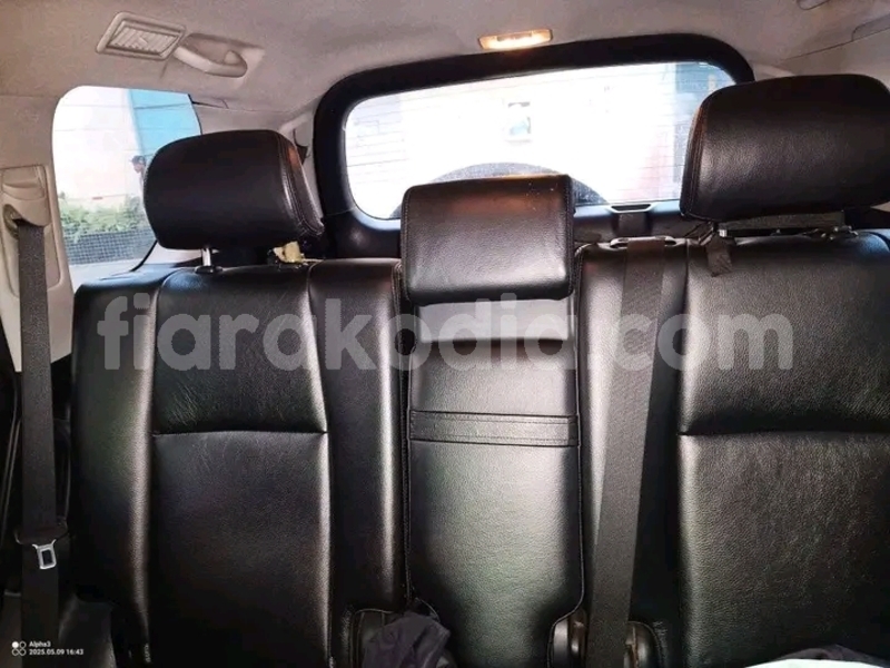 Big with watermark toyota land cruiser prado analamanga antananarivo 9079