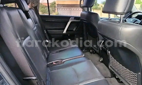 Buy Used Toyota Land Cruiser Prado Black Car in Antananarivo in Analamanga Buy Used Toyota Land Cruiser Prado Black Car in Antananarivo in Analamanga