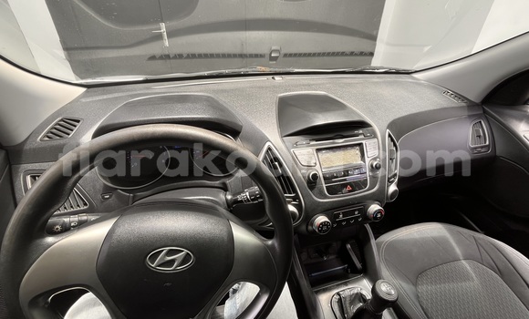 Acheter Occasion Voiture Hyundai ix35 Gris à Toamasina, Atsinanana Acheter Occasion Voiture Hyundai ix35 Gris à Toamasina, Atsinanana