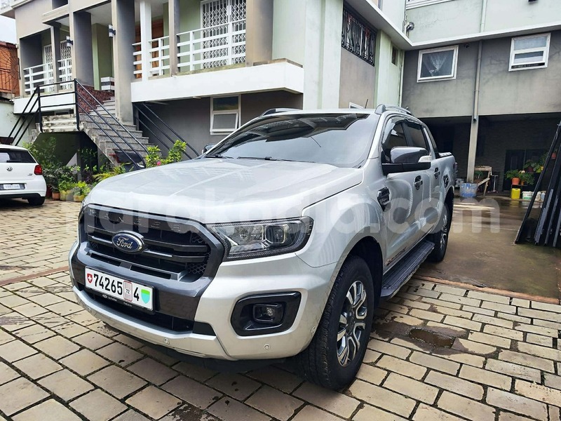 Big with watermark ford mustang analamanga antananarivo 9085