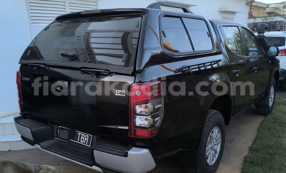 Acheter Occasion Voiture Mitsubishi L200 Noir à Antananarivo, Analamanga Acheter Occasion Voiture Mitsubishi L200 Noir à Antananarivo, Analamanga
