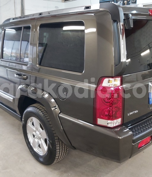 Big with watermark jeep commander boeny mahajanga 9090