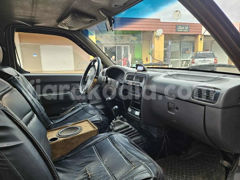 Big with watermark nissan hardbody haute matsiatra ambalavao 9092