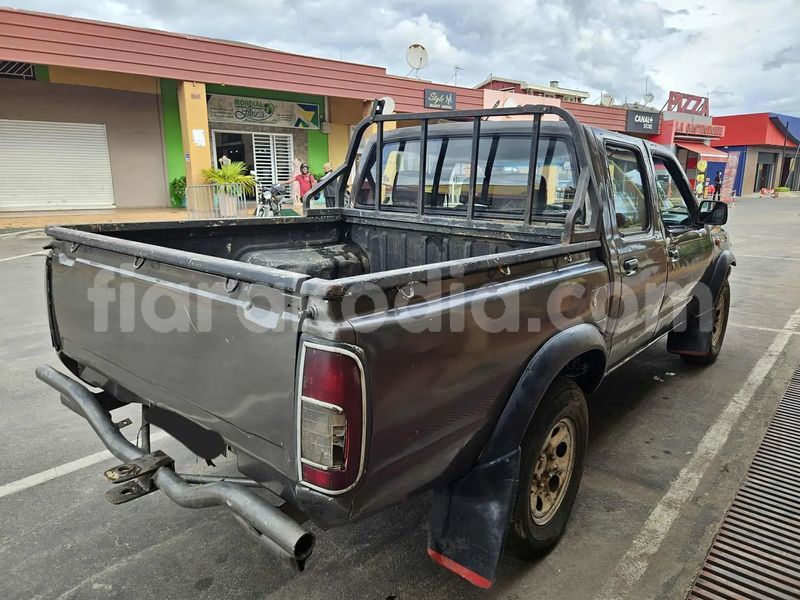Big with watermark nissan hardbody haute matsiatra ambalavao 9092
