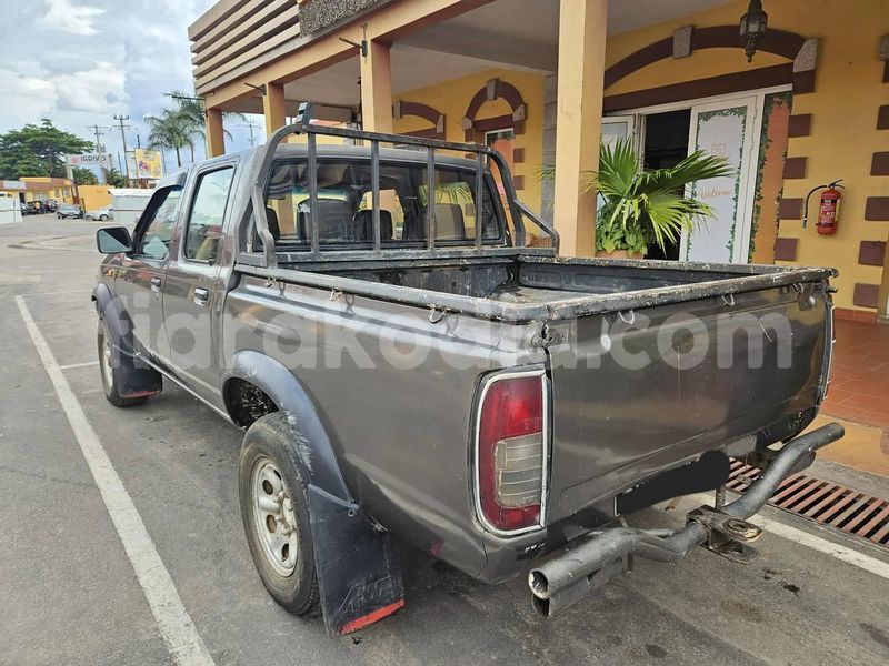 Big with watermark nissan hardbody haute matsiatra ambalavao 9092