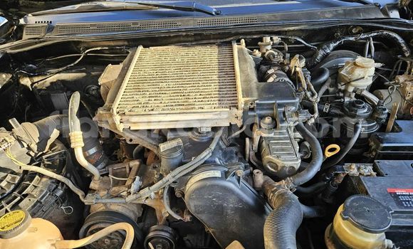 Acheter Occasion Voiture Toyota Hilux Noir à Antananarivo, Analamanga Acheter Occasion Voiture Toyota Hilux Noir à Antananarivo, Analamanga