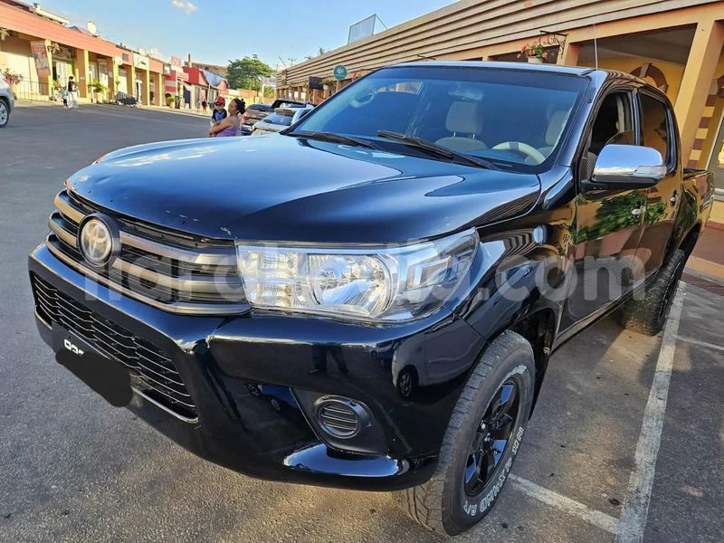 Big with watermark toyota hilux analamanga antananarivo 9095