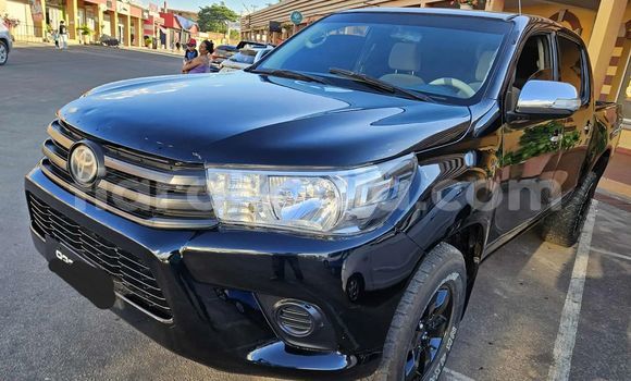 Acheter Occasion Voiture Toyota Hilux Noir à Antananarivo, Analamanga Acheter Occasion Voiture Toyota Hilux Noir à Antananarivo, Analamanga